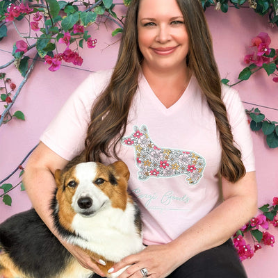"NEW" CG Signature Series Spring Floral V-Neck Tee